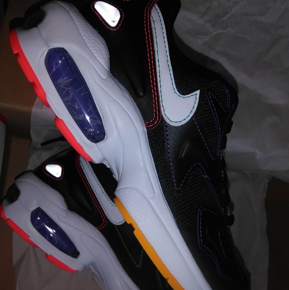 Nike Air Max 2🧡🩷🔮 - Picture 3 of 4